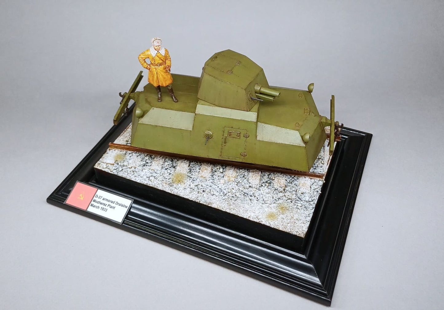 LMD008 - D-37 with 76mm Gun