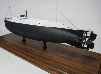 LMD017 - Holland Submarine 1899
